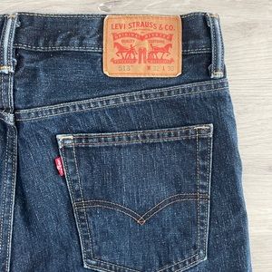 Levi’s 513 Slim straight men’s blue jeans